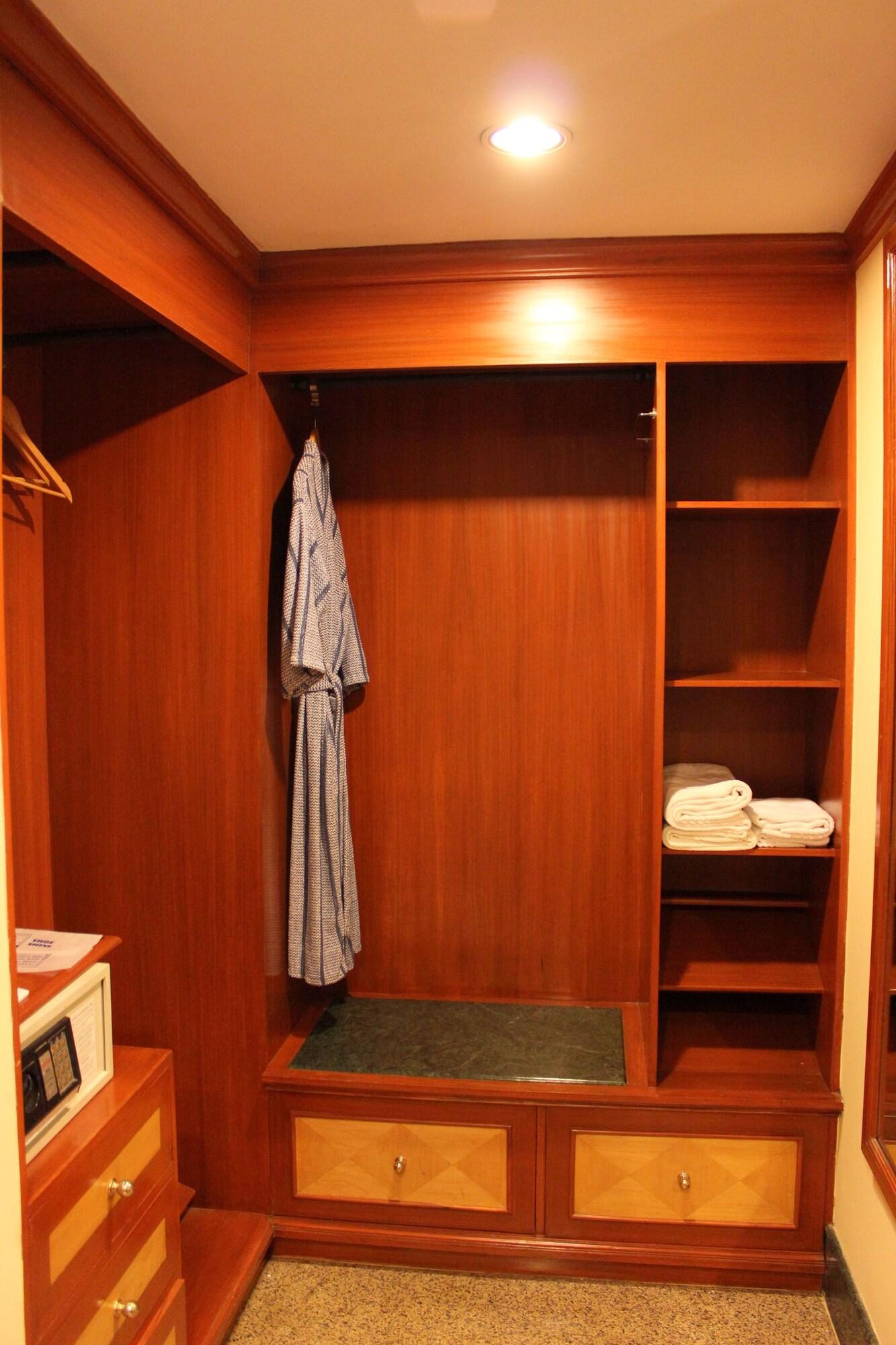 Hotel Sagar Plaza City Centre Pune Dış mekan fotoğraf