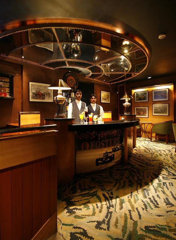 Hotel Sagar Plaza City Centre Pune Restoran fotoğraf